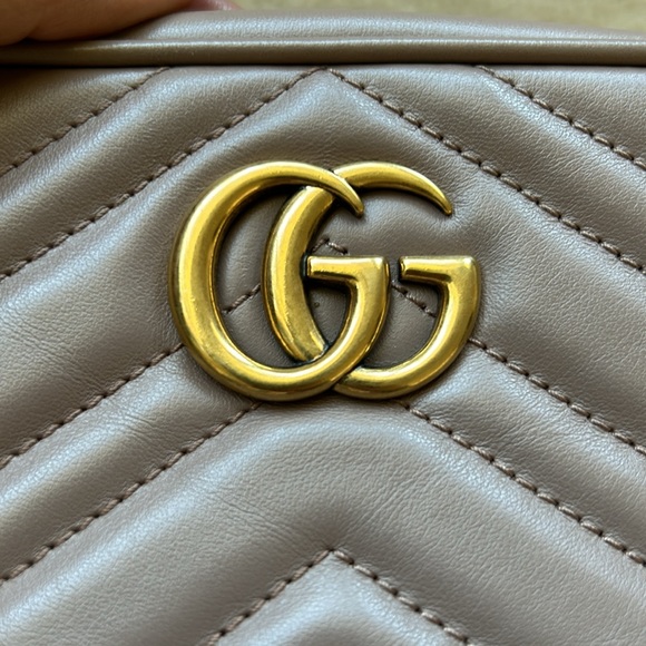 Authentic Gucci GG Marmont mini camera bag - Picture 10 of 16